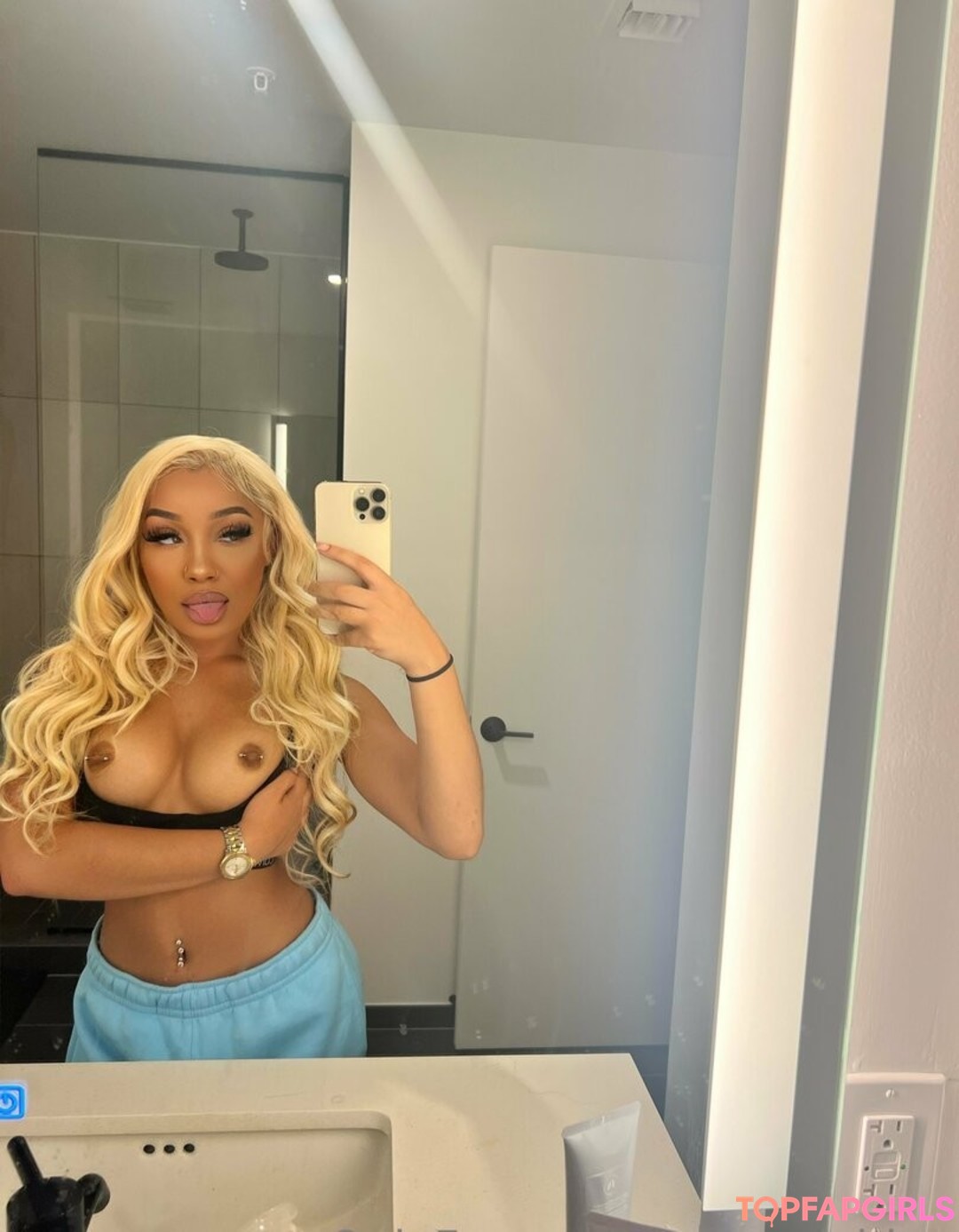 Foto desnuda filtrada de OnlyFans de Bubble Booty #483 Foto desnuda filtrada de OnlyFans de Bubble Booty #483