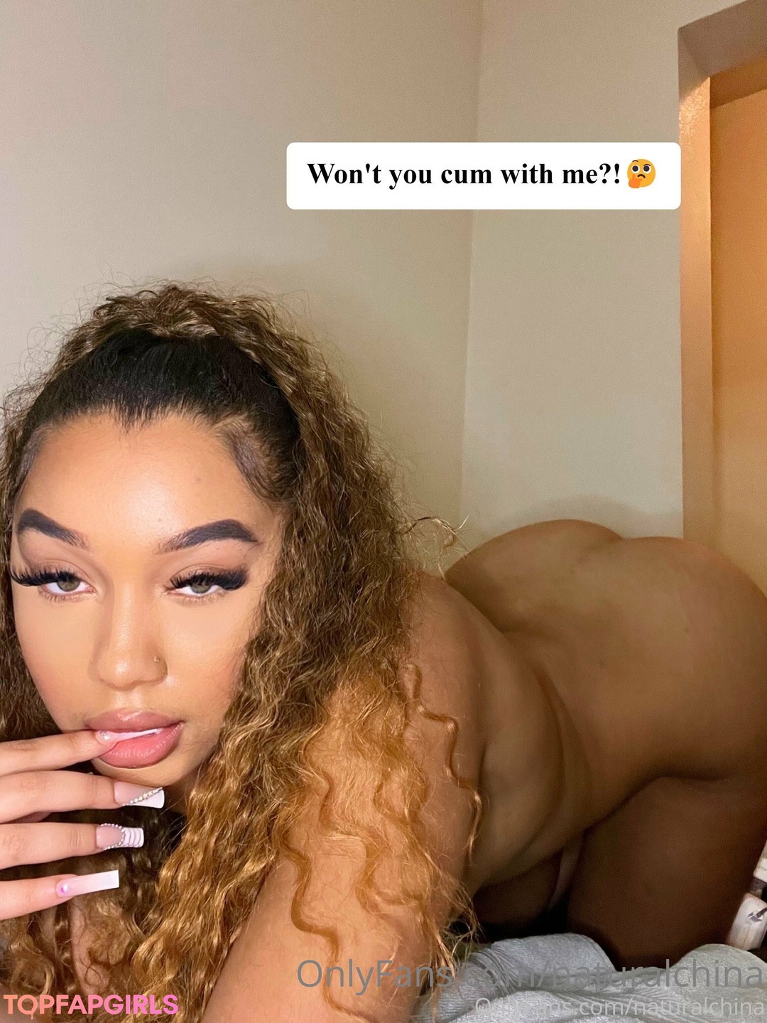 Foto desnuda filtrada de OnlyFans de Bubble Booty #53 Foto desnuda filtrada de OnlyFans de Bubble Booty #53