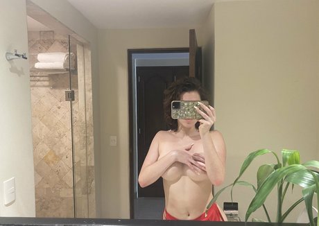 Foto desnuda filtrada de OnlyFans de Adison Briana