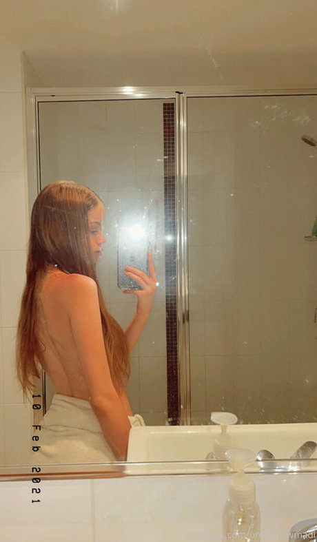 Foto desnuda filtrada de OnlyFans de Onlyfanswmadi