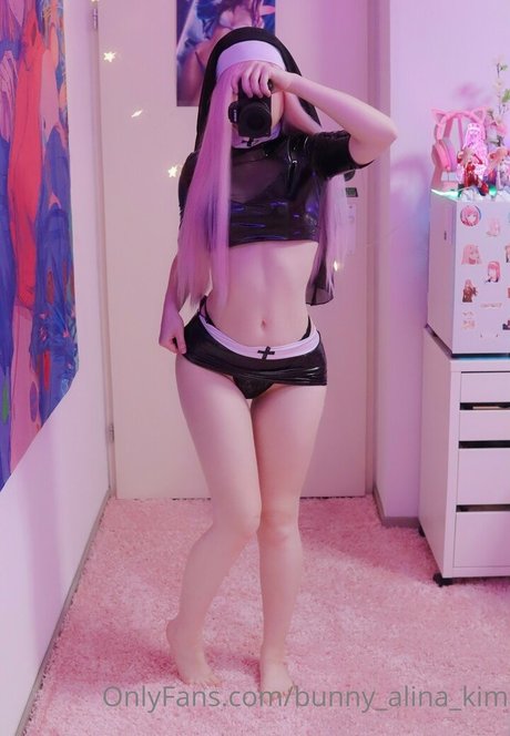 Foto desnuda filtrada de OnlyFans de Alina Kim