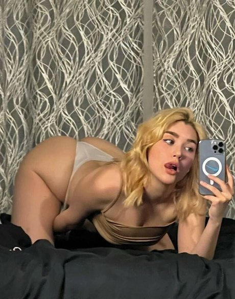 Foto desnuda filtrada de OnlyFans de Nata Bez Talanta