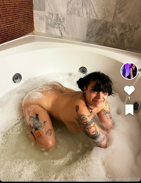 Foto desnuda filtrada de OnlyFans de Lunagh0ul