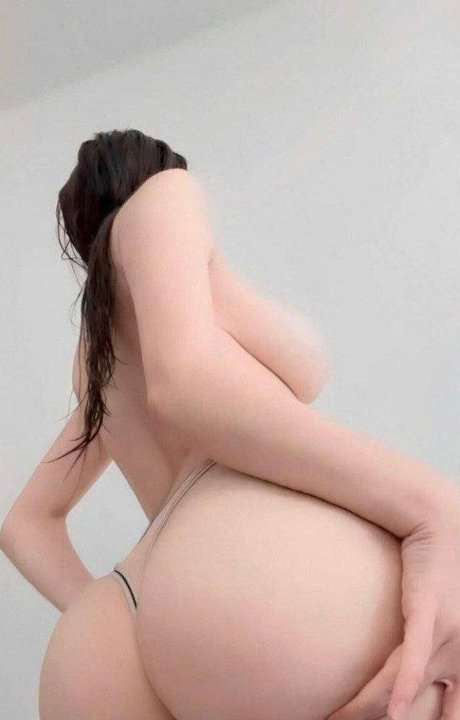 Foto desnuda filtrada de OnlyFans de Thinkvaleria