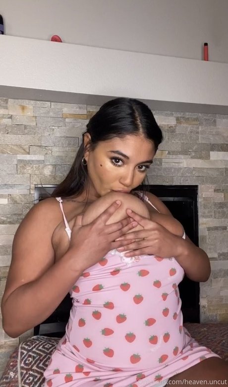 Foto desnuda filtrada de OnlyFans de Heaven