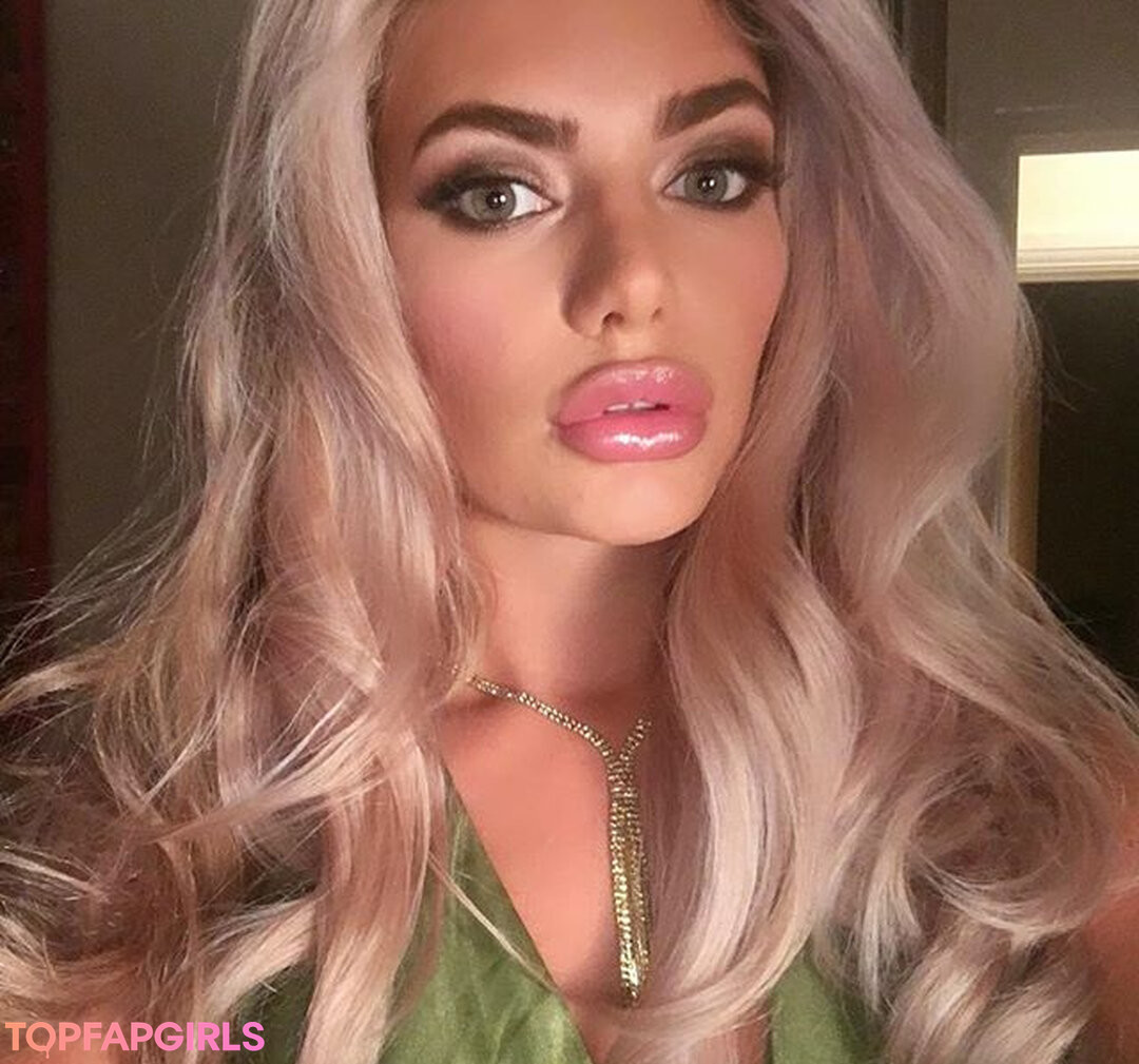 Foto desnuda filtrada de OnlyFans de Megan Barton Hanson #474 Foto desnuda filtrada de OnlyFans de Megan Barton Hanson #474