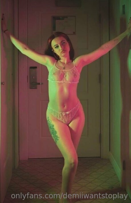 Foto desnuda filtrada de OnlyFans de Demii Starr