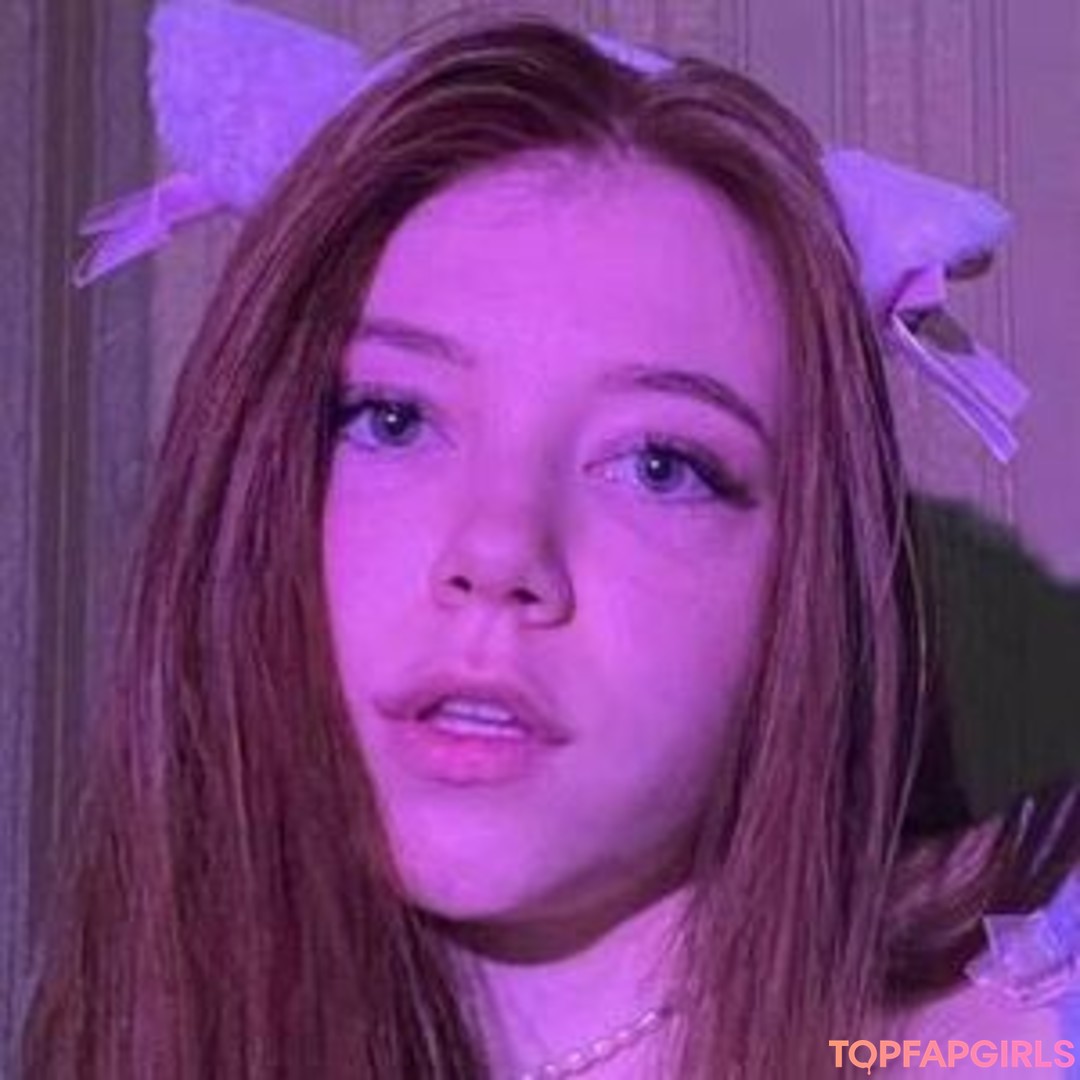 Foto desnuda filtrada de OnlyFans de Allyxvixen #44 Foto desnuda filtrada de OnlyFans de Allyxvixen #44