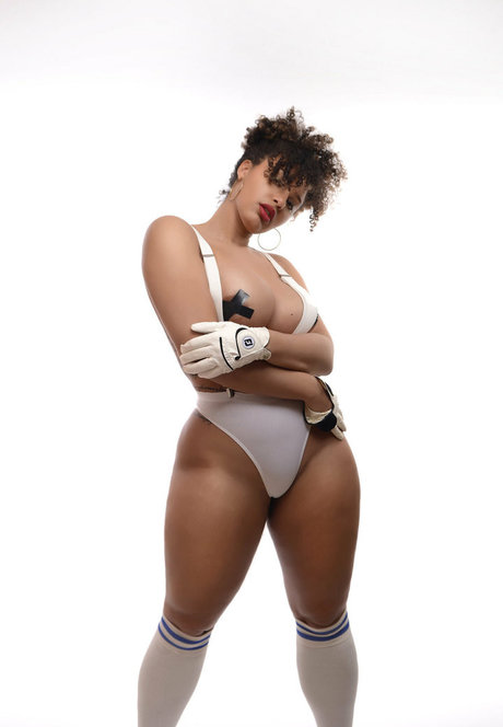 Foto desnuda filtrada de OnlyFans de Mistress Sophie