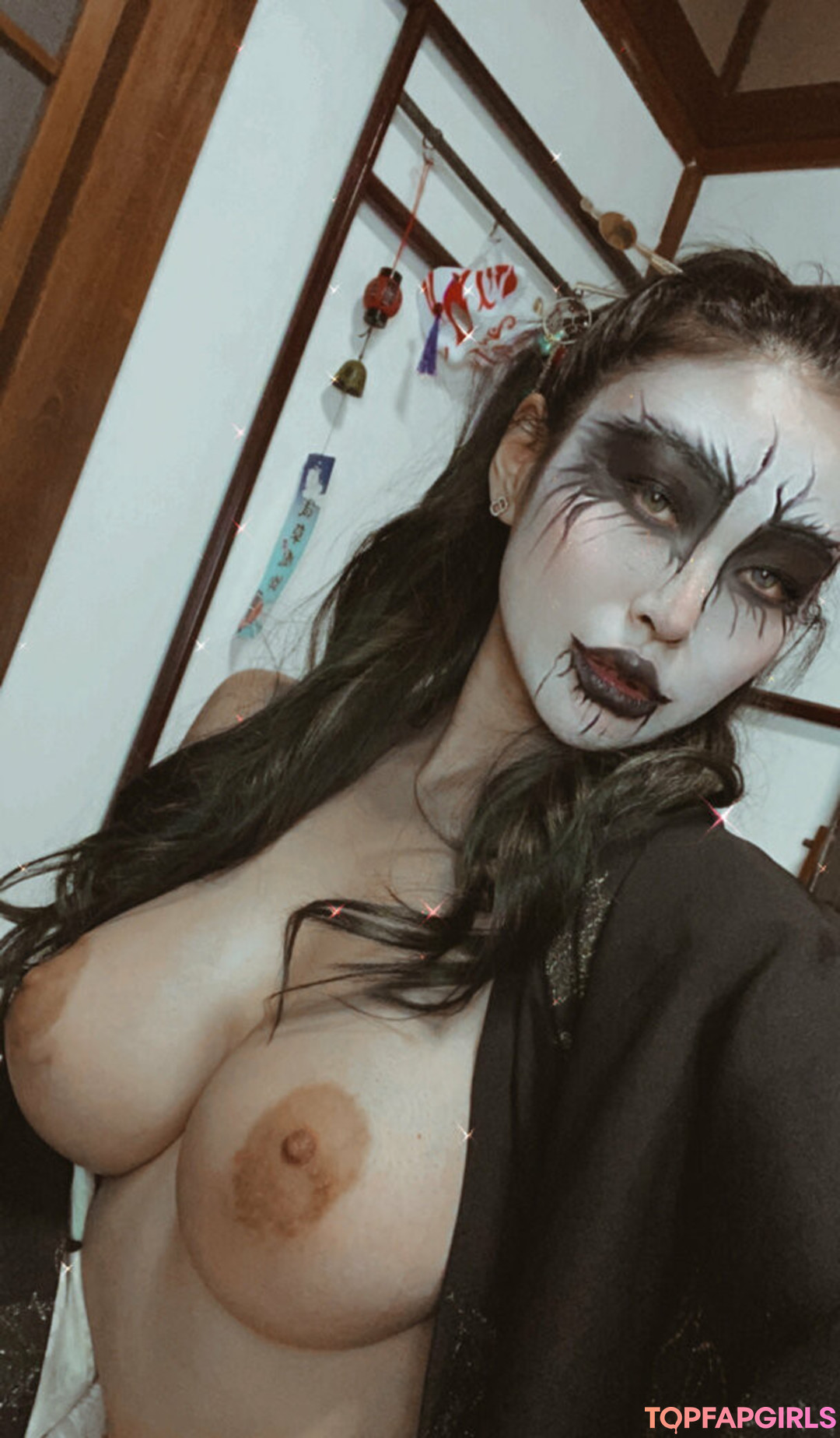 Foto desnuda filtrada de OnlyFans de Raelilblack #2717 Foto desnuda filtrada de OnlyFans de Raelilblack #2717