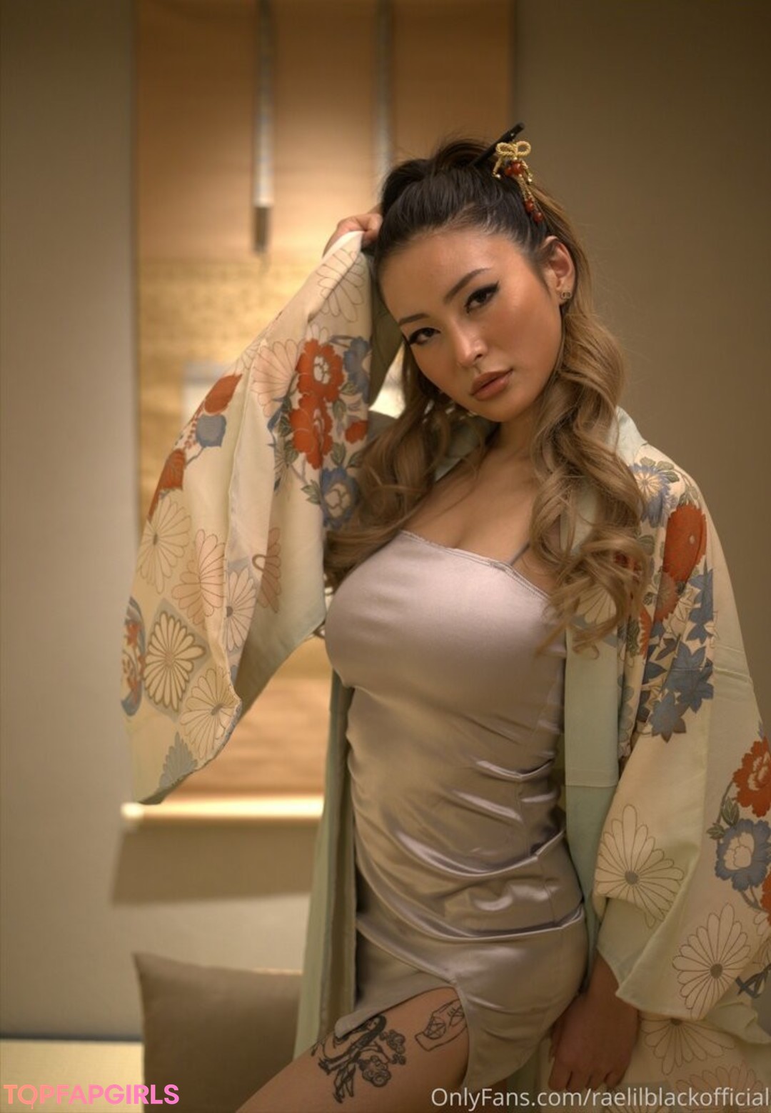 Foto desnuda filtrada de OnlyFans de Raelilblack #3218 Foto desnuda filtrada de OnlyFans de Raelilblack #3218