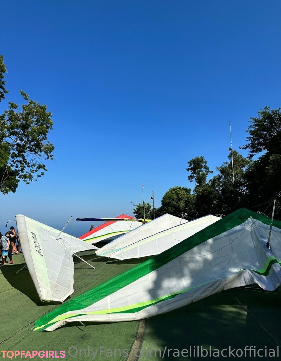 Foto desnuda filtrada de OnlyFans de Raelilblack #3237 Foto desnuda filtrada de OnlyFans de Raelilblack #3237