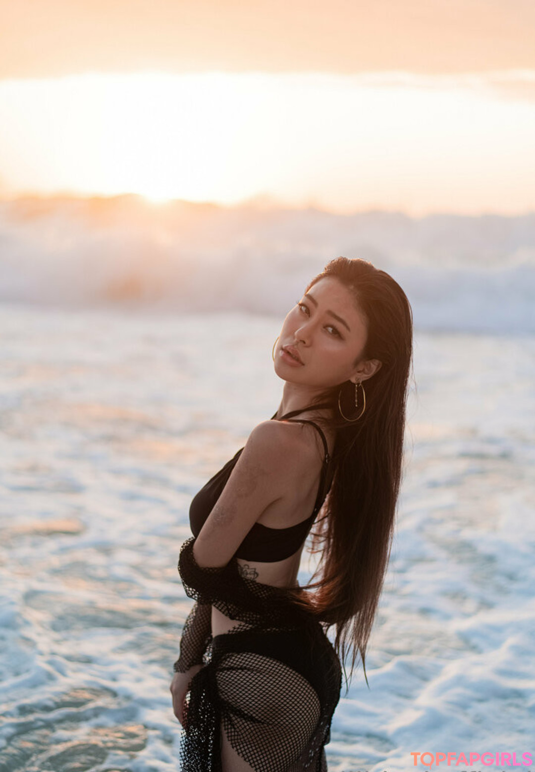 Foto desnuda filtrada de OnlyFans de Raelilblack #3243 Foto desnuda filtrada de OnlyFans de Raelilblack #3243