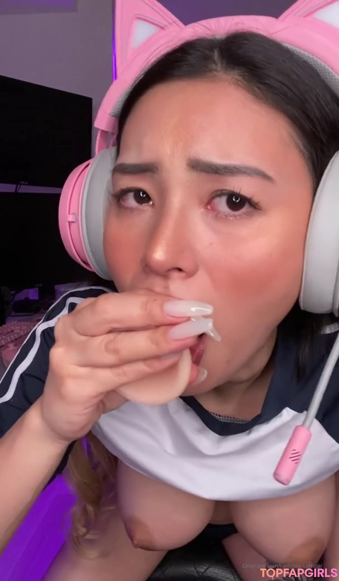 Foto desnuda filtrada de OnlyFans de Raelilblack #473 Foto desnuda filtrada de OnlyFans de Raelilblack #473