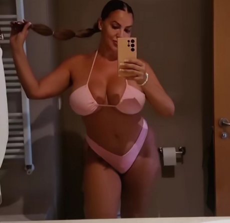 Foto desnuda filtrada de OnlyFans de Raquel Sanchez