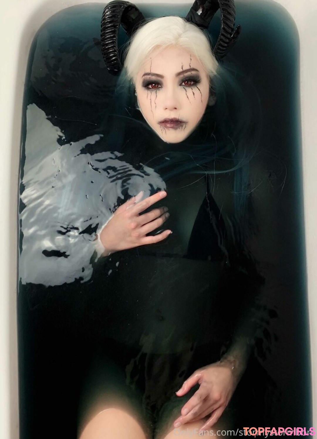 Foto desnuda filtrada de OnlyFans de Stormy Stormborn #136 Foto desnuda filtrada de OnlyFans de Stormy Stormborn #136