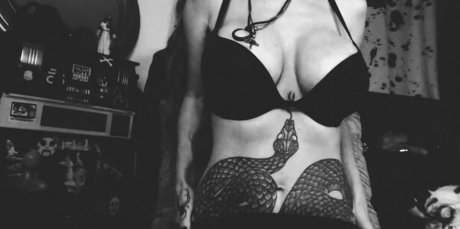 Foto desnuda filtrada de OnlyFans de Silentmary