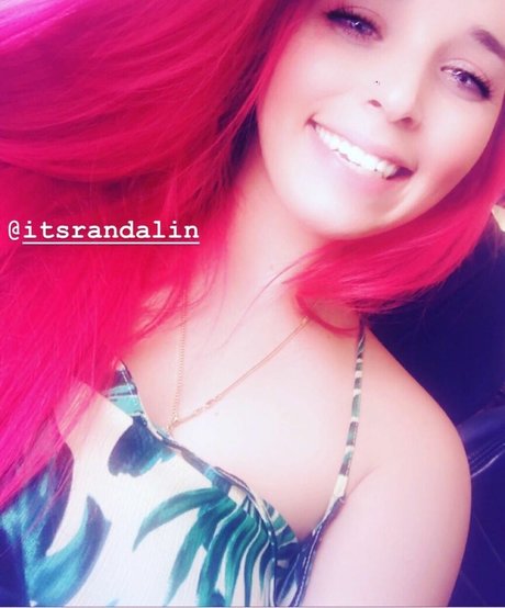Foto desnuda filtrada de OnlyFans de Itsrandalin