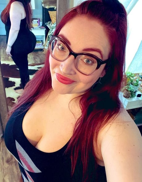 Allie Wayne