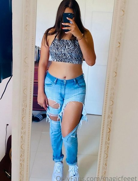 Foto desnuda filtrada de OnlyFans de magicfeeet