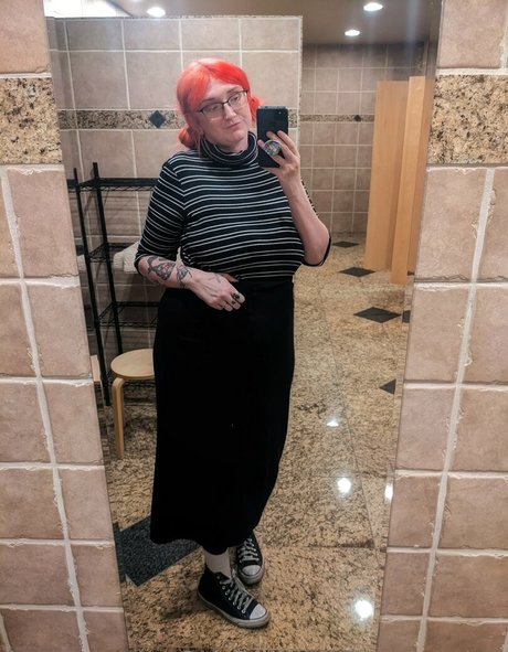 Scarlettultra