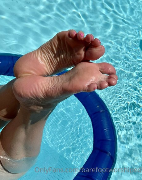 Barefootworshiped
