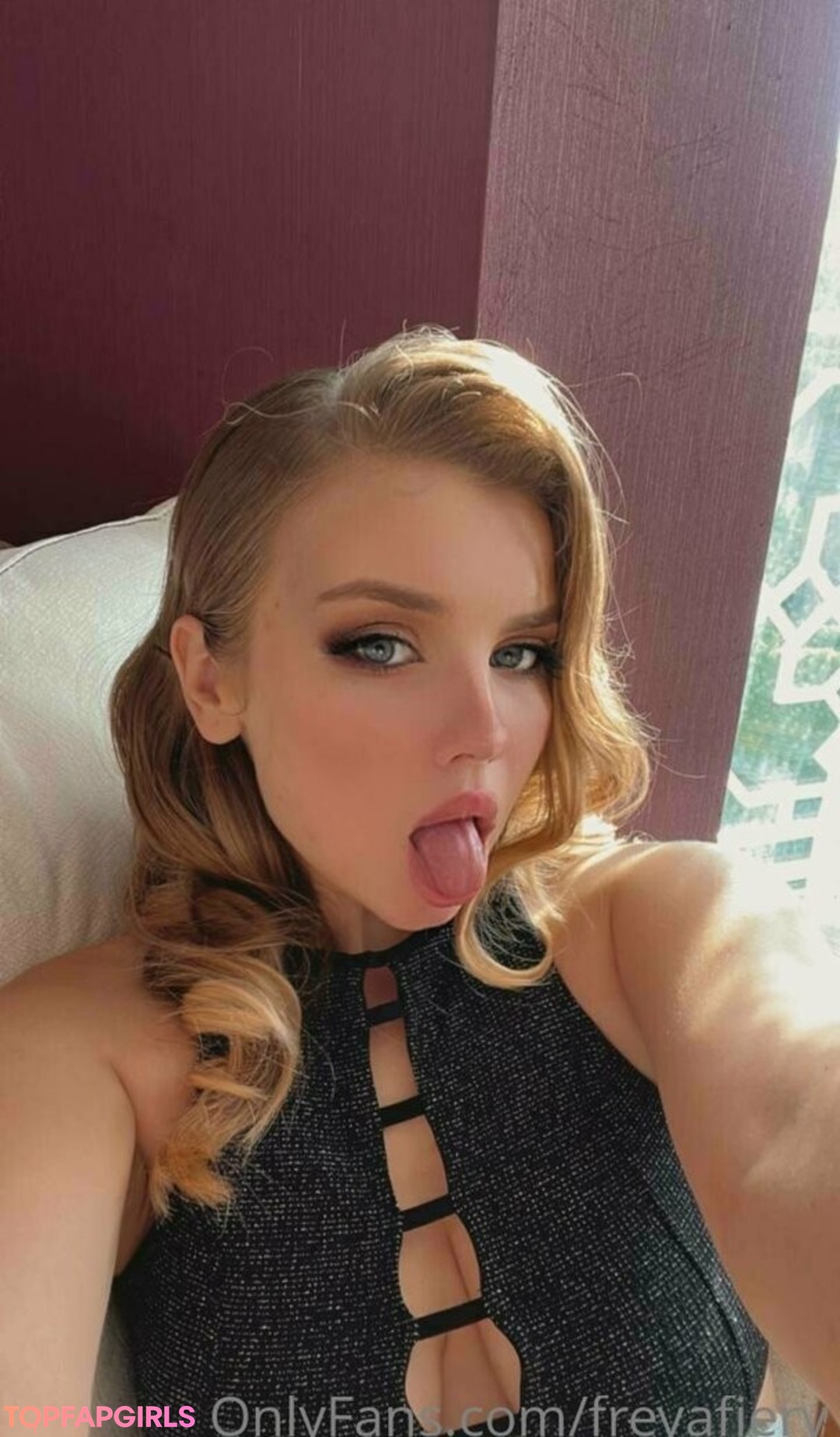 Foto desnuda filtrada de OnlyFans de Freyafiery #9 Foto desnuda filtrada de OnlyFans de Freyafiery #9