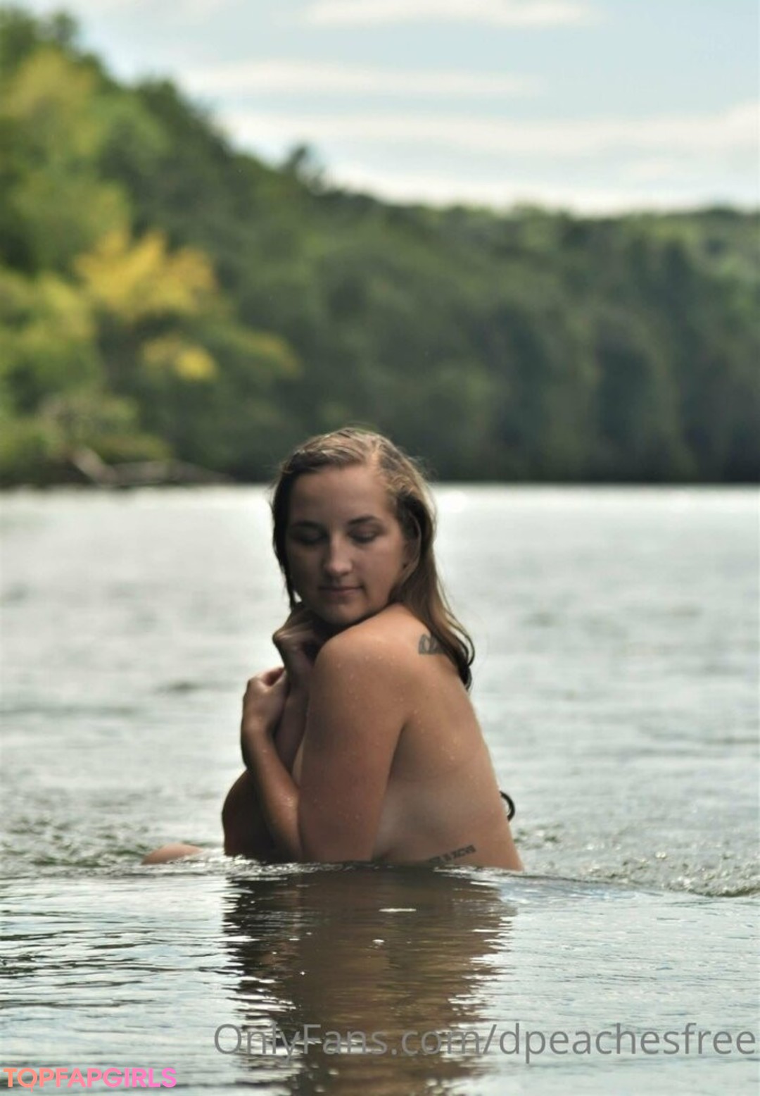Foto desnuda filtrada de OnlyFans de Dpeachesfree #29 Foto desnuda filtrada de OnlyFans de Dpeachesfree #29