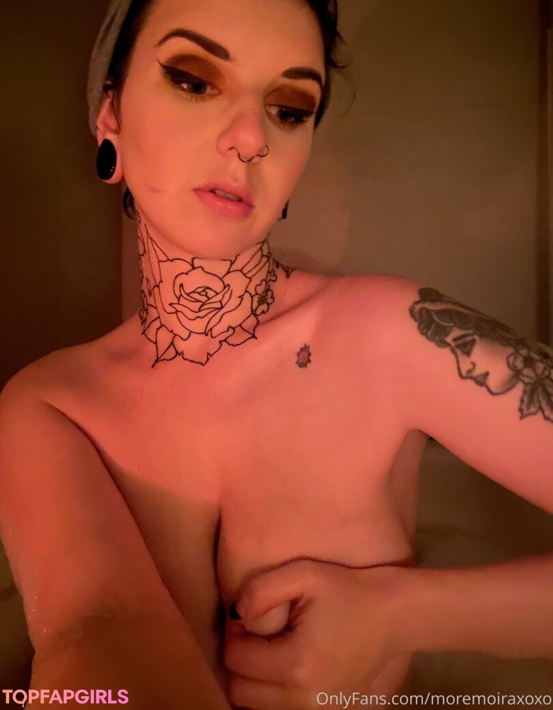 Foto desnuda filtrada de OnlyFans de Moremoiraxoxo #50 Foto desnuda filtrada de OnlyFans de Moremoiraxoxo #50