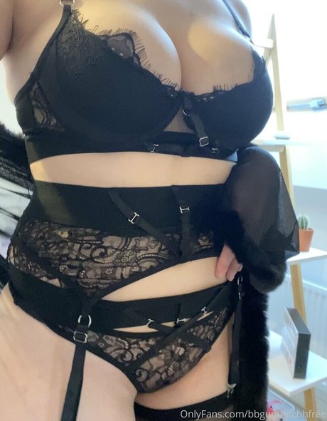 Foto desnuda filtrada de OnlyFans de Bbgumbitchhh