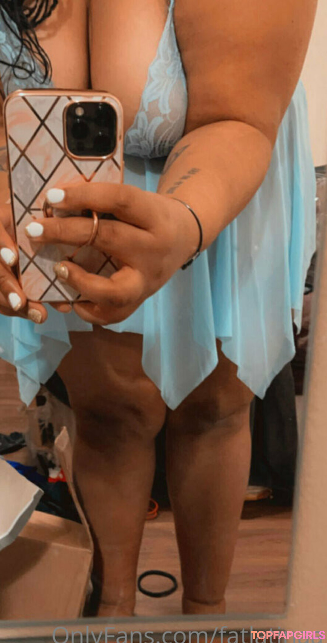 Foto desnuda filtrada de OnlyFans de Fatlatinaa #1 Foto desnuda filtrada de OnlyFans de Fatlatinaa #1