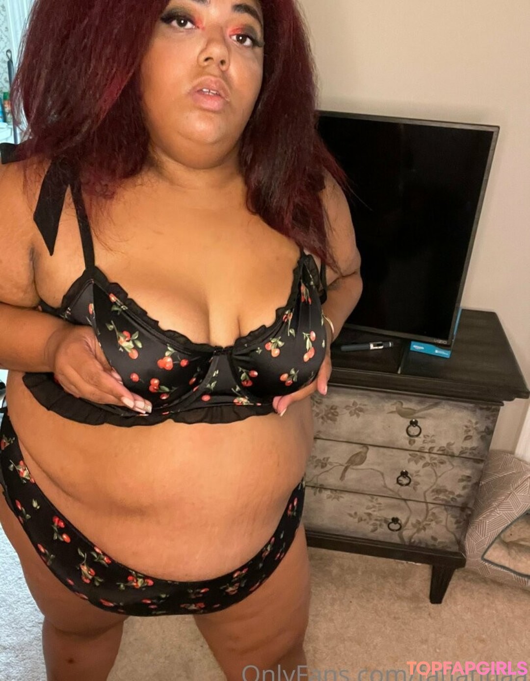 Foto desnuda filtrada de OnlyFans de Fatlatinaa #59 Foto desnuda filtrada de OnlyFans de Fatlatinaa #59