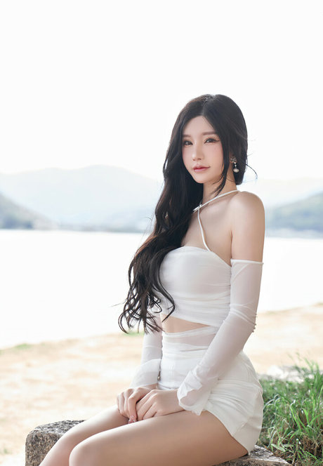 Zhou Yuxi