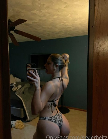 Foto desnuda filtrada de OnlyFans de Skylerheitz