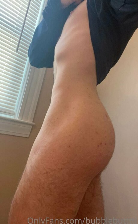 Foto desnuda filtrada de OnlyFans de Bubblebuttttj