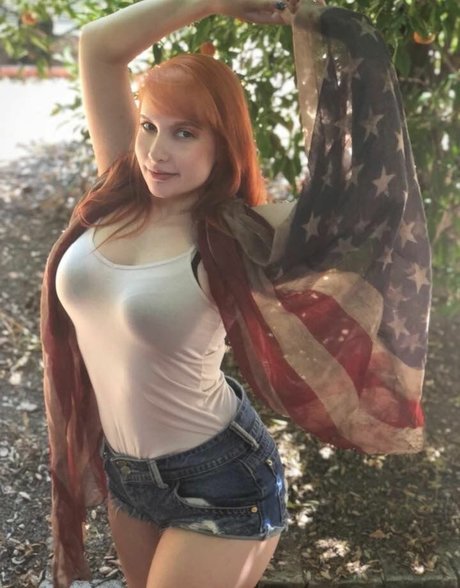 Foto desnuda filtrada de OnlyFans de Lara Lunardi