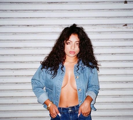 Foto desnuda filtrada de OnlyFans de Kiana Lede