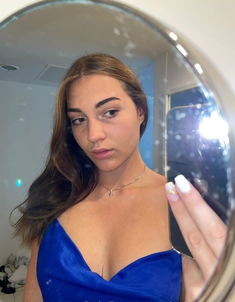 Thalia Sarris