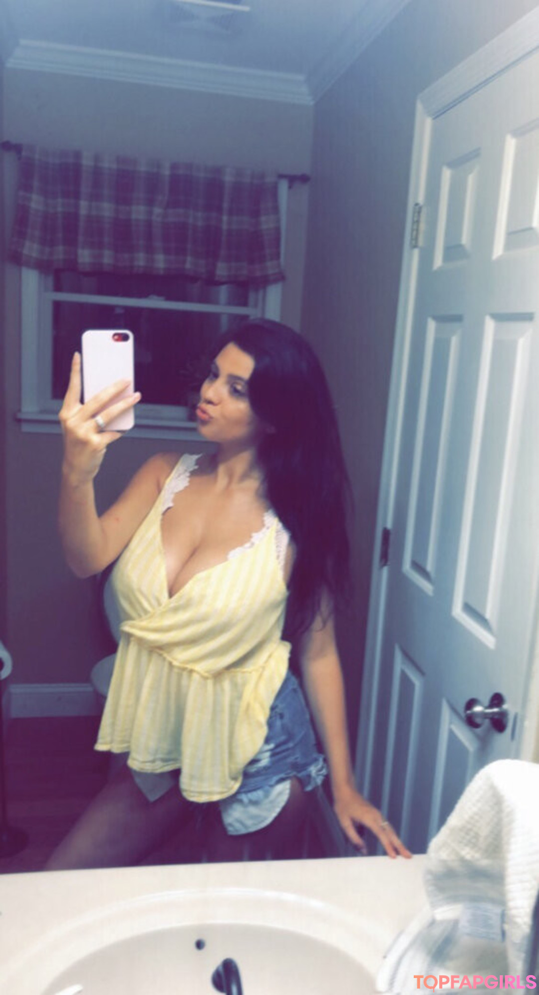 Foto desnuda filtrada de OnlyFans de Kaylee Burnett #97 Foto desnuda filtrada de OnlyFans de Kaylee Burnett #97