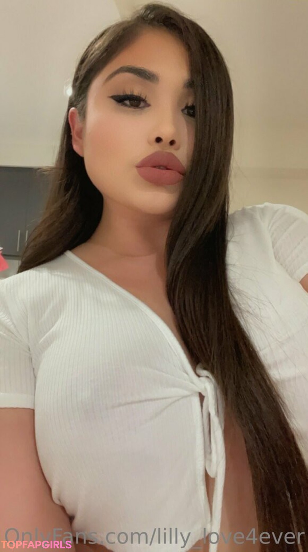 Foto desnuda filtrada de OnlyFans de Lillylove4ever #20 Foto desnuda filtrada de OnlyFans de Lillylove4ever #20