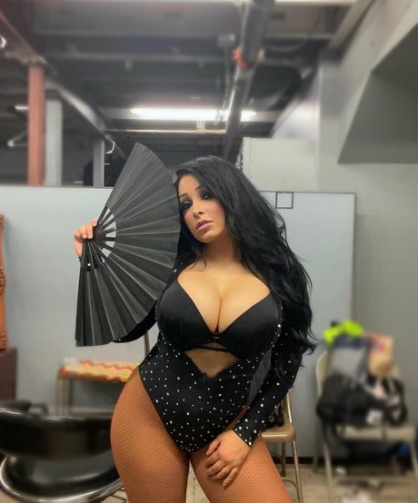 Foto desnuda filtrada de OnlyFans de Mandy Leon