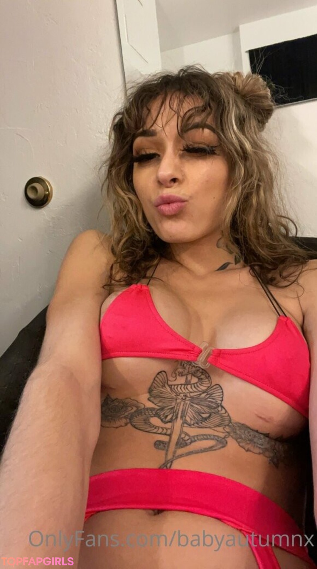 Foto desnuda filtrada de OnlyFans de Babyautumnx #64 Foto desnuda filtrada de OnlyFans de Babyautumnx #64