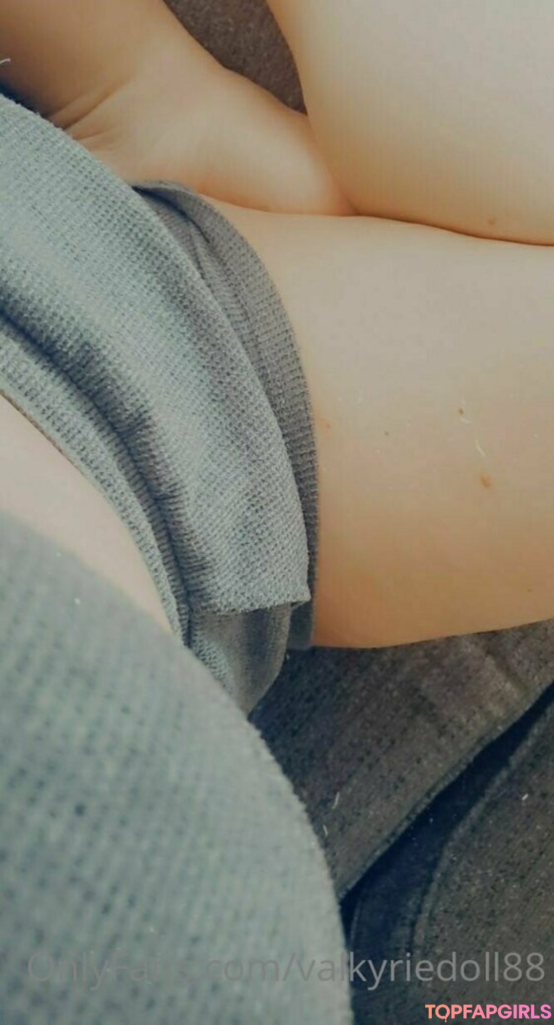 Foto desnuda filtrada de OnlyFans de Valkyriedoll88 #18 Foto desnuda filtrada de OnlyFans de Valkyriedoll88 #18