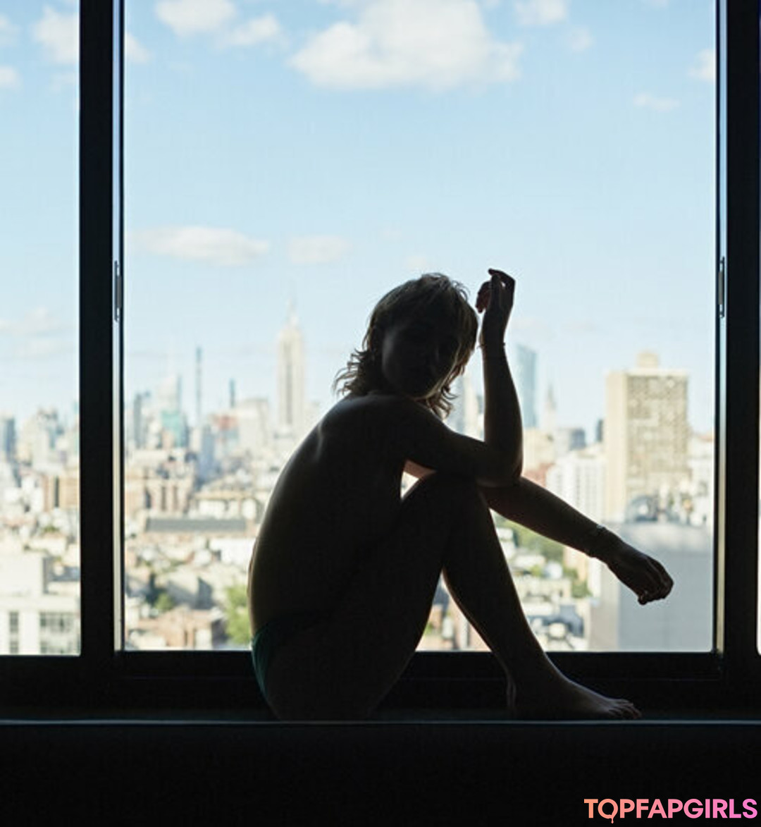 Foto desnuda filtrada de OnlyFans de Esther Mcgregor #31 Foto desnuda filtrada de OnlyFans de Esther Mcgregor #31