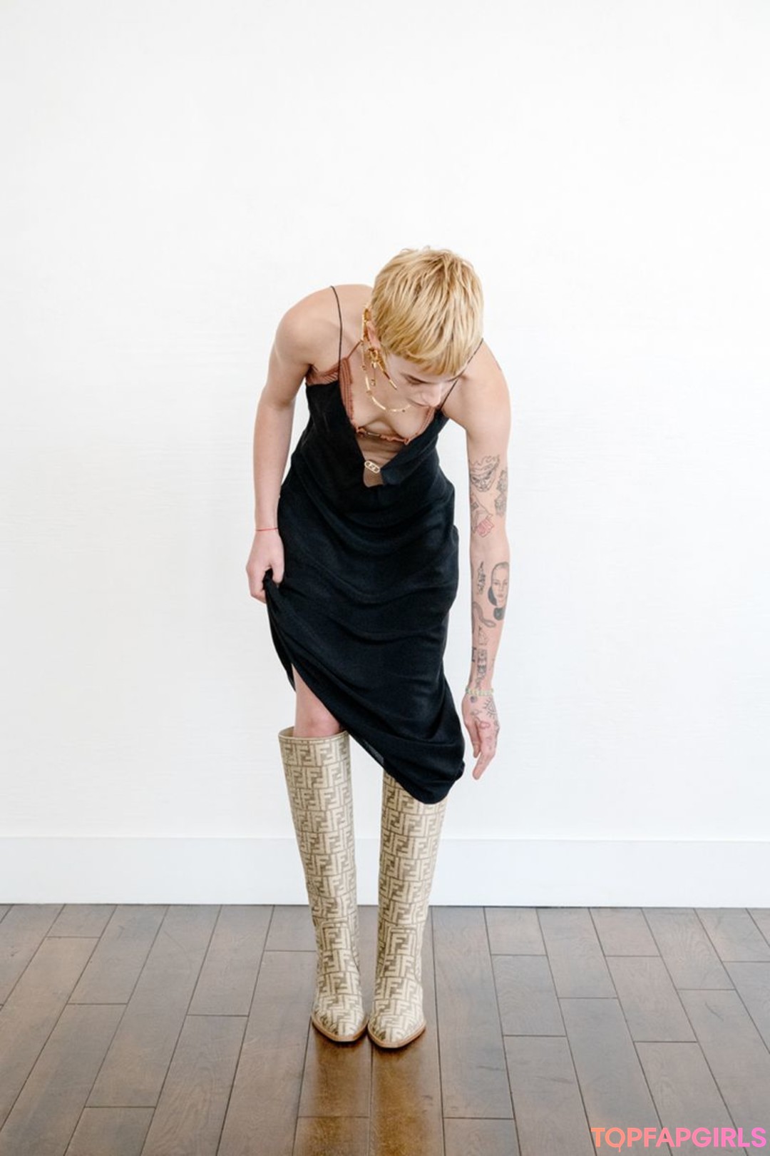 Foto desnuda filtrada de OnlyFans de Esther Mcgregor #92 Foto desnuda filtrada de OnlyFans de Esther Mcgregor #92