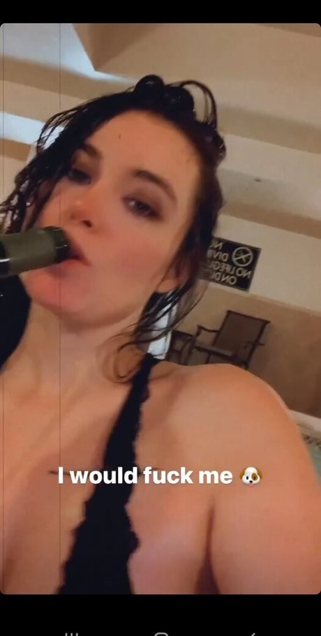 Foto desnuda filtrada de OnlyFans de Selena Usaf Babe