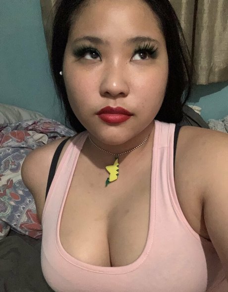 Foto desnuda filtrada de OnlyFans de Suezuu