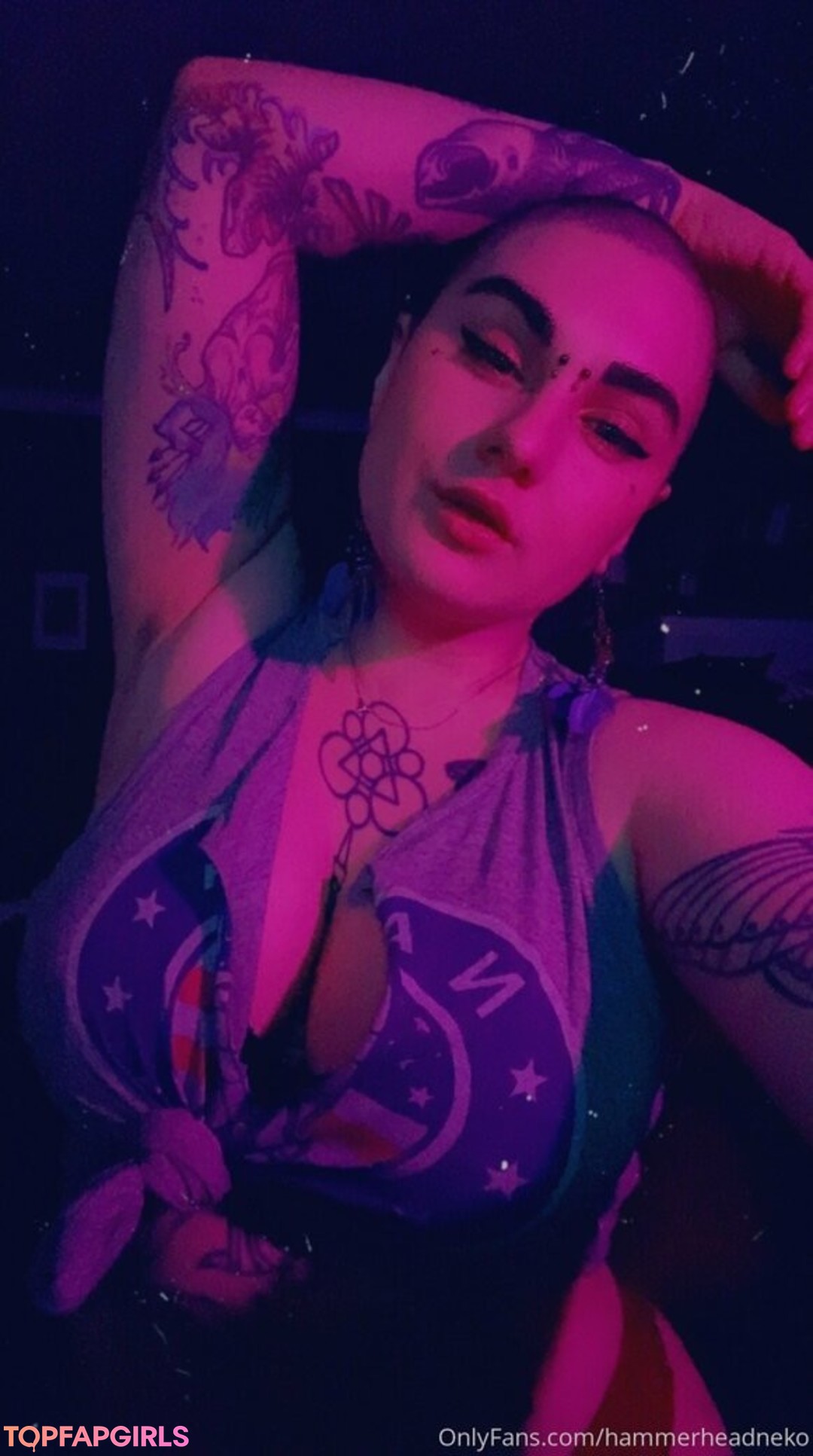 Foto desnuda filtrada de OnlyFans de Hammerheadneko #94 Foto desnuda filtrada de OnlyFans de Hammerheadneko #94