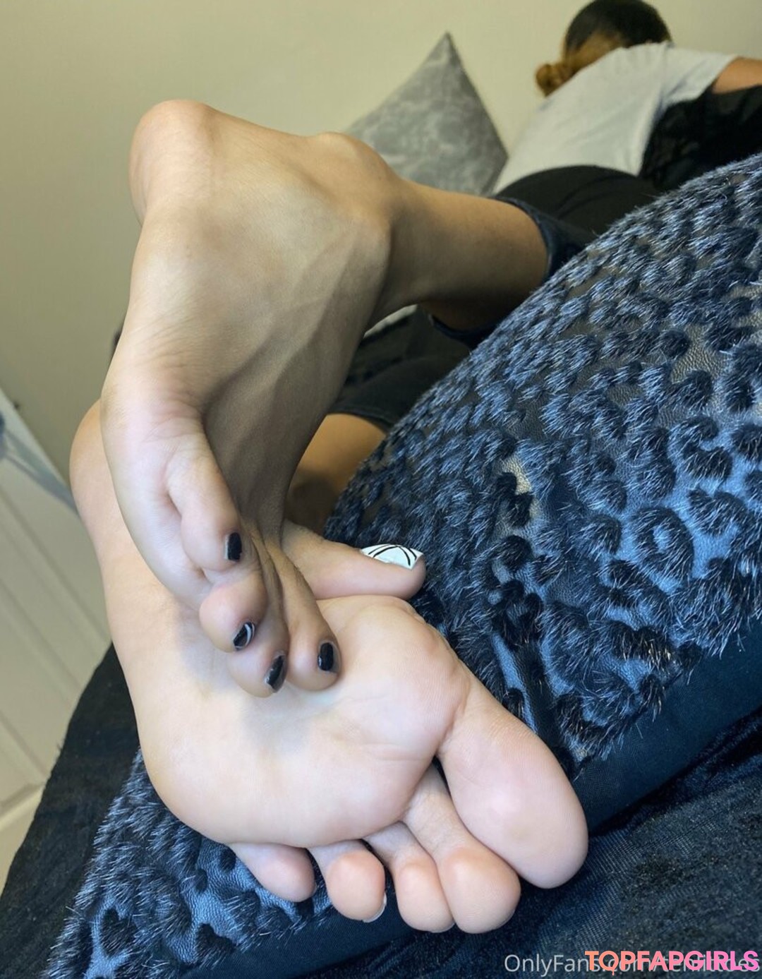 Foto desnuda filtrada de OnlyFans de Tenlittoes #25 Foto desnuda filtrada de OnlyFans de Tenlittoes #25