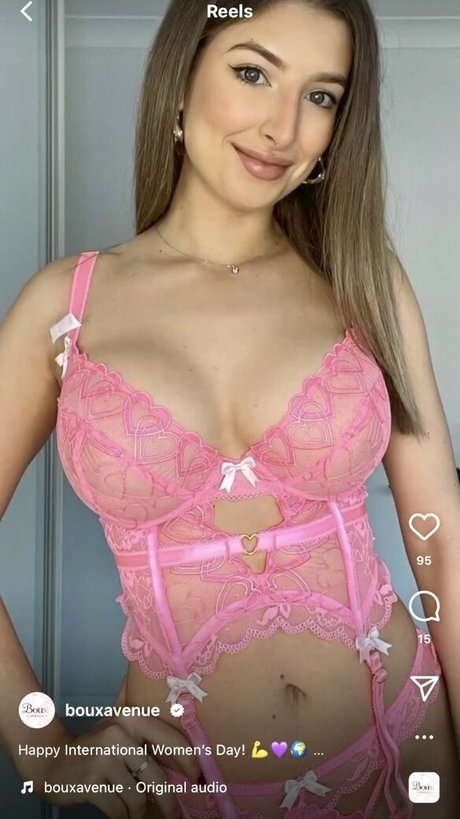 Foto desnuda filtrada de OnlyFans de Bigb00biebible